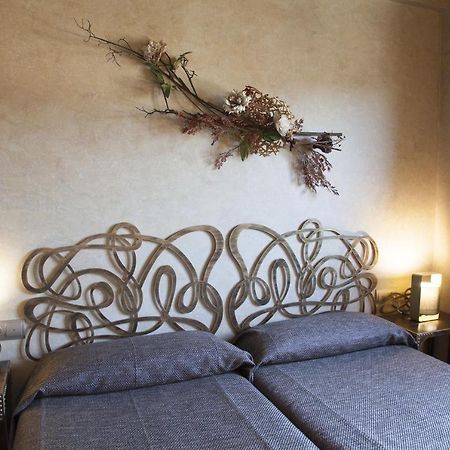 Hotel Albergue La Casa Del Peregrino El Acebo de San Miguel Dış mekan fotoğraf